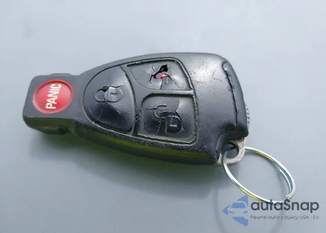 2002 Mercedes-Benz Clk 320 из США, поврежденный, VIN WDBLJ65G52T094217